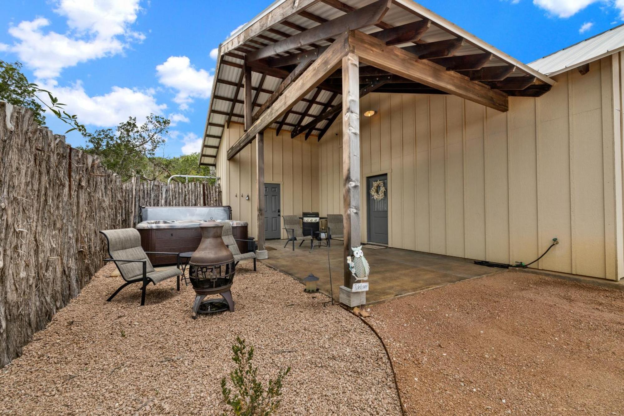 West End Luxury Retreat With Resort Style Pool And Hot Tub! Fredericksburg Exterior foto